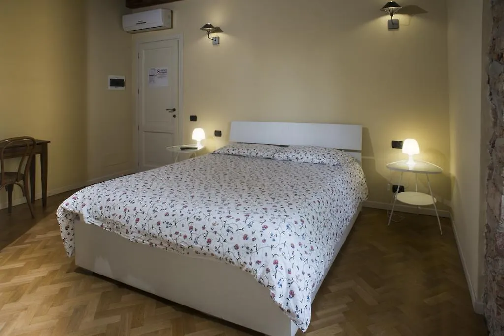 Il Colombee Guest House Montevecchia